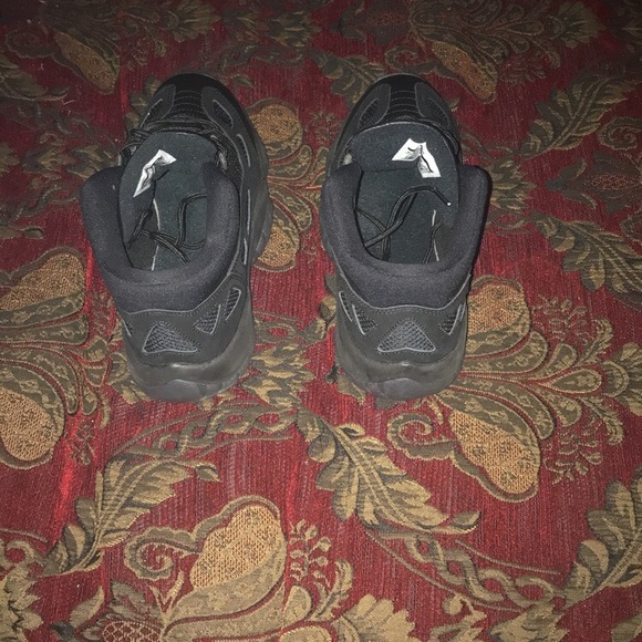 Jordan 11’s low ie - Picture 3 of 5